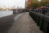 The-millennium-mile-thames-river-walk_s165x110