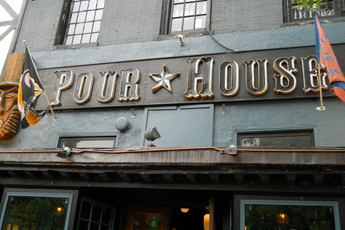 The Pour House - Sports Bar in Washington, DC.