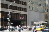 Fifth Avenue - Outdoor Activity | Shopping Area in NYC