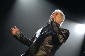 Tom Jones