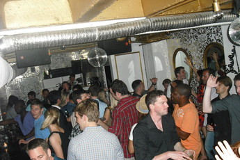 Napoleon Bistro & Lounge - Bar | Club | Lounge | Restaurant in Washington, DC.