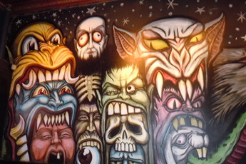 Wall mural at The Flat Iron in Chicago.