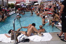 Drai's Hollywood - Club | Restaurant in Los Angeles.