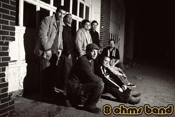 8 ohms band