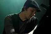 Gavin-degraw_s165x110