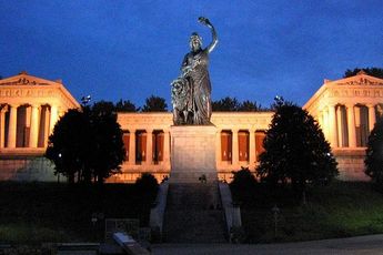 Theresienwiese - Event Space | Park in Munich.