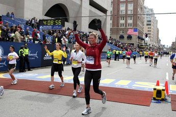 Boston Marathon 2012 - Running in Boston.