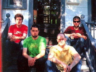 The Engines - Concert in Chicago.
