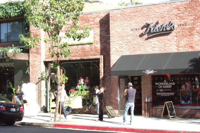 Robertson Boulevard