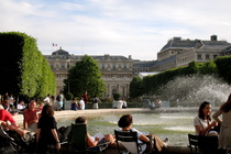 Palais-Royal Gardens - Outdoor Activity | Park in Paris.