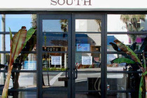 South - Restaurant | Sports Bar in Los Angeles.