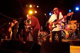 The-average-white-band_s165x110