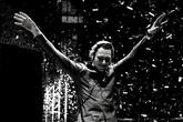 Tiesto_s165x110