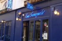 La Champmeslé - Gay Bar in Paris.