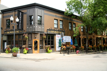 Brownstone Tavern & Grill - Restaurant | Sports Bar in Chicago.