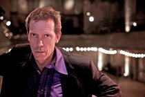 Hugh-laurie_s210x140