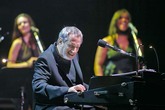 Donald-fagen_s165x110