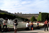Palais-royal-gardens_s165x110