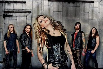 Kobra and the Lotus