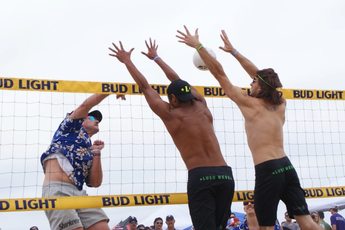 The Manhattan Beach 6-Man - Party | Volleyball in Los Angeles.