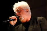Michael-mcdonald_s165x110