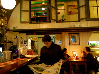 Skek - Brown Bar | Café | Live Music Venue in Amsterdam.