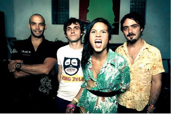 Bomba Estéreo