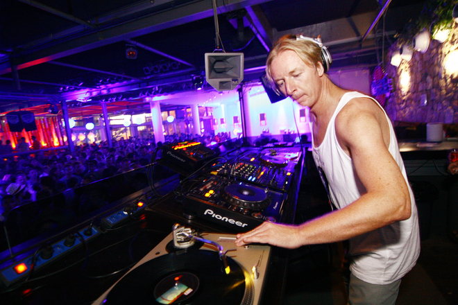 Amazing DJs, Amazing Nights - 13 of 13