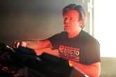 Paul-oakenfold_s165x110