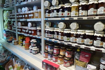 Living in London - Tea House | Café | British Restaurant in Madrid.
