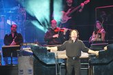 Yanni_s165x110