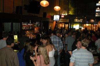 Bullitt - Bar | Restaurant in San Francisco.