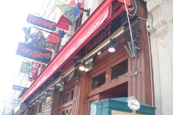 Le Falstaff - Bar in Paris.