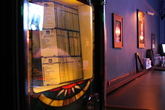 Moms-bar-and-lounge_s165x110