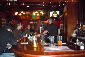The Galway Arms - Bar | Irish Pub | Irish Restaurant in Chicago.