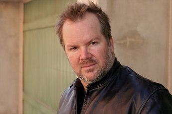 Dean Delray