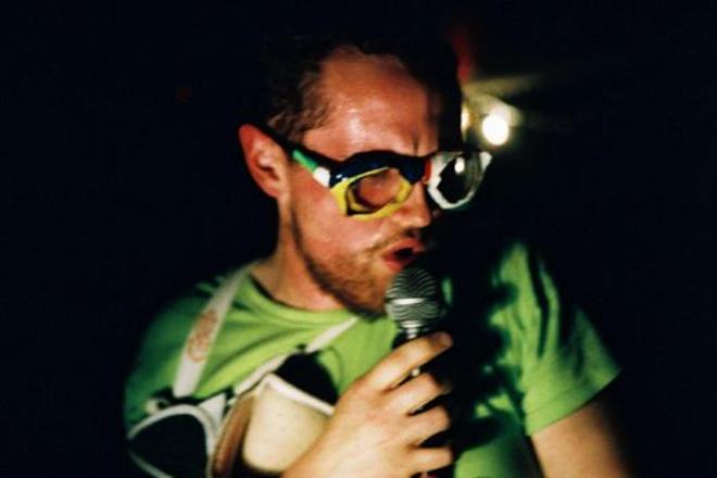 Photo of Dan Deacon