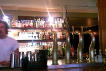 Le Pompon - Bar | Club | Live Music Venue in Paris.