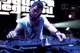 Fedde-le-grand_s165x110