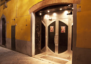 Glamour - Club in Florence.