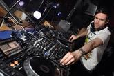 Gareth-emery_s165x110