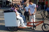 Dam-square_s159