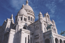 Sacré-Coeur - Culture | Landmark | Outdoor Activity | Shopping Area in Paris.