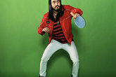 Steve-aoki_s165x110