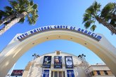 The-grove-of-anaheim_s165x110