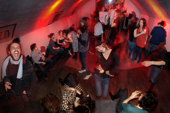 Panic Room - Dive Bar | Live Music Venue in Paris.