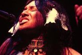 Buffy-sainte-marie_s165x110