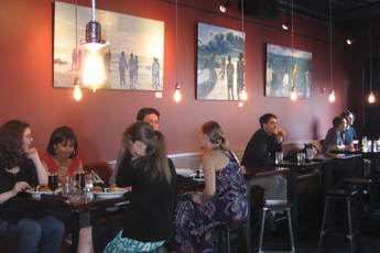 Lord Hobo - Bar | Gastropub | Restaurant in Boston.