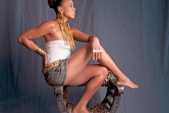 Maya Azucena