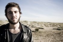 Matt-corby_s210x140